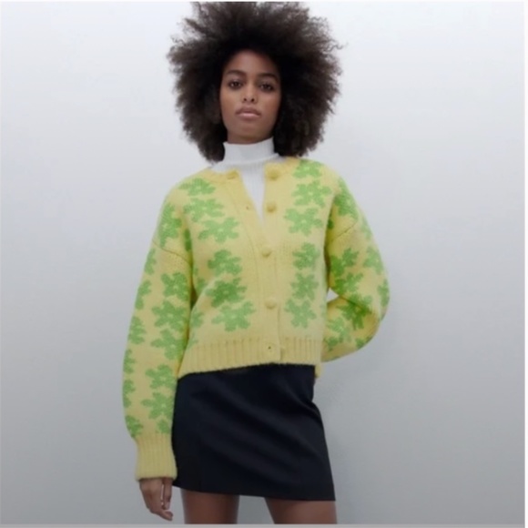 Zara Floral Jacquard Knit Cardigan NWT - Picture 3 of 8
